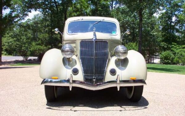 36FordFront Logo Lites LED Turn Signals on a 1936 Ford