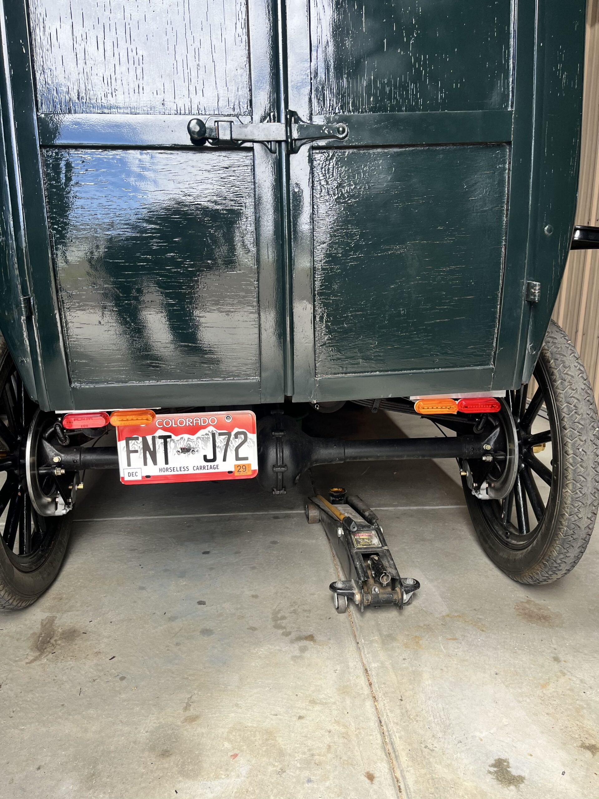 Logo Lites LED Turn Signals and Brake & Run on a 1911 Model T Ford